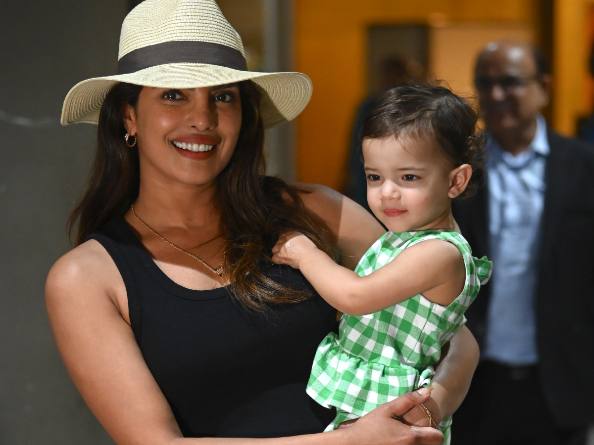 Priyanca Chopra : Μatcy matchy εμφνάνιση με την κορούλα της που θα σε κάνει να λιώσεις