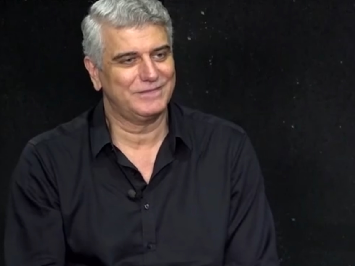 Βλαδίμηρος Κυριακίδης: «Μπήκα 50 ετών στη Μουρμουρά και τώρα γίνομαι 62 – Δεν περίμενα ότι θα σταματήσει η σειρά τώρα»