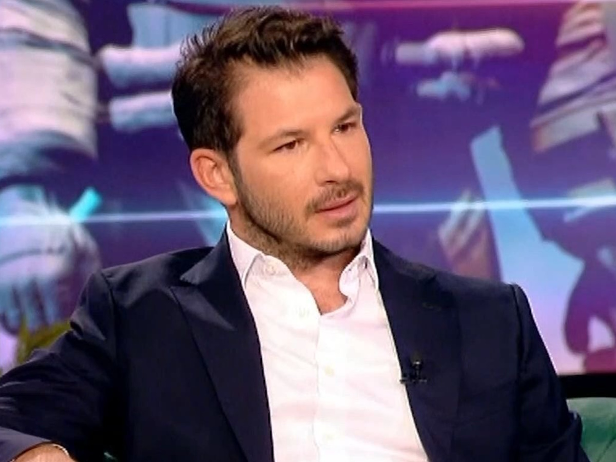 Γιώργος Περρής: «Το ότι μίλησα ανοιχτά για τη σεξουαλικότητά μου, ήταν μία πολιτική κίνηση»