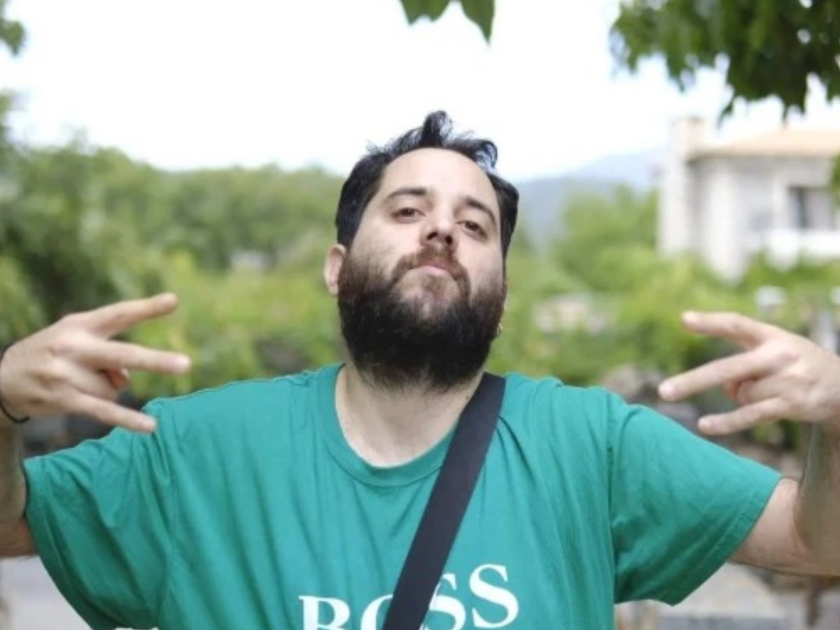 Βαρύ πένθος στην Κρήτη: Πέθανε ο ράπερ «Αιφνίδιος» σε ηλικία 37 ετών