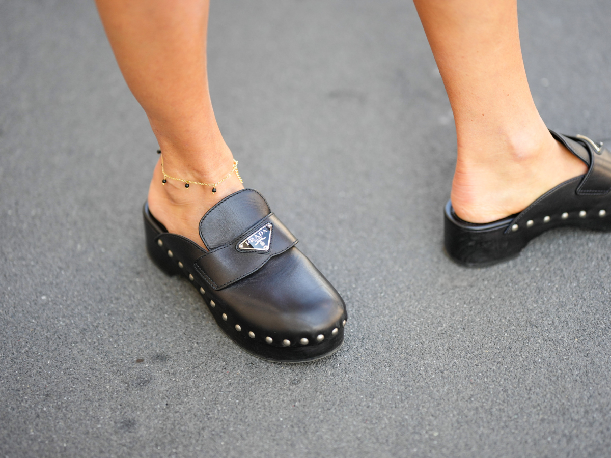 Anklets: Οι αλυσίδες ποδιού δεν φοριούνται μόνο στην παραλία!