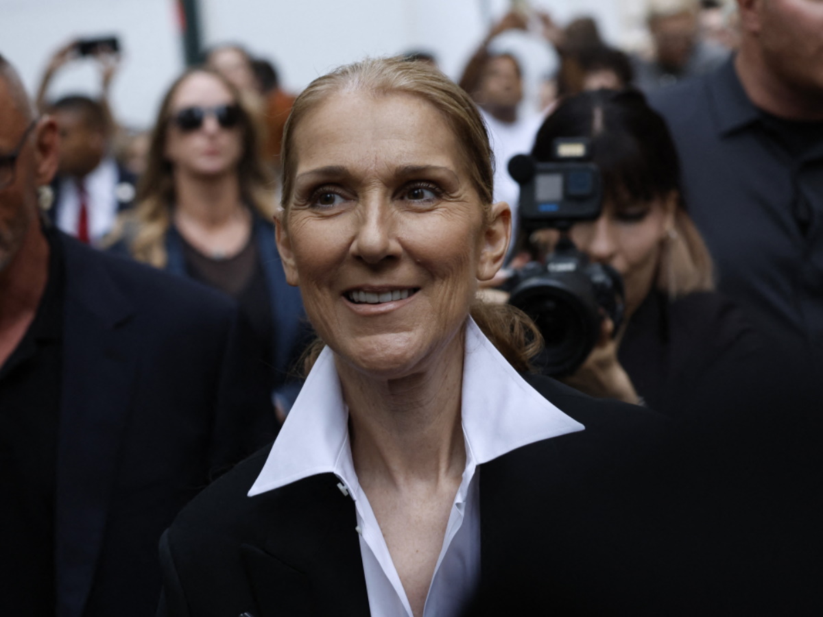 Στο Παρίσι η Σελίν Ντιόν πριν την έναρξη των Ολυμπιακών Αγώνων: «Είμαι τόσο ευτυχισμένη που επέστρεψα»