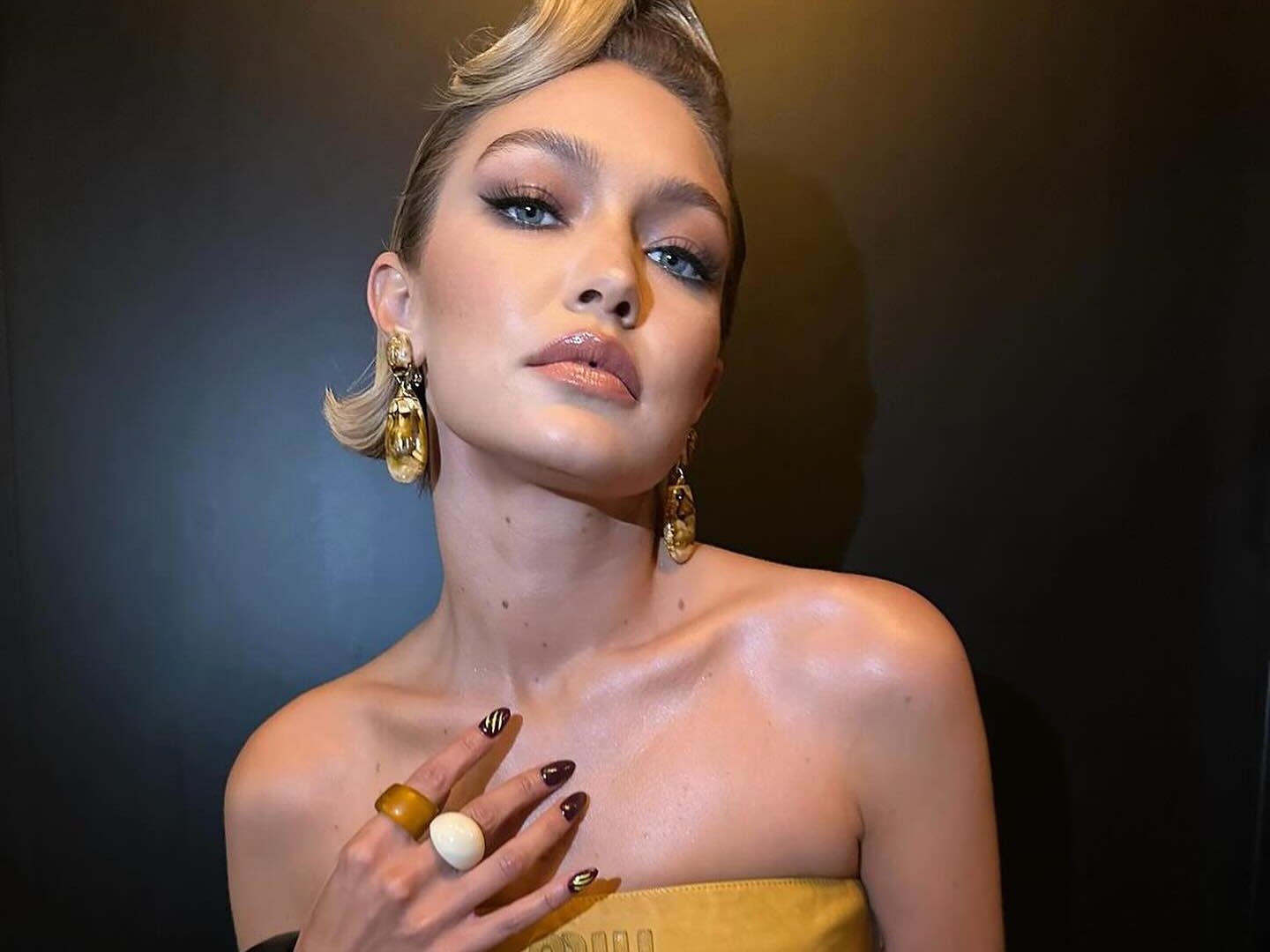 Gigi Hadid: Το μανικιούρ της έχει την πιο polished απόχρωση – που θα είναι για πάντα στη μόδα