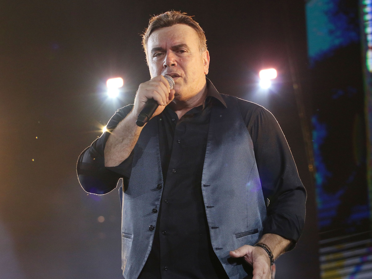 Μανώλης Λιδάκης: Στο νοσοκομείο ο γνωστός τραγουδιστής