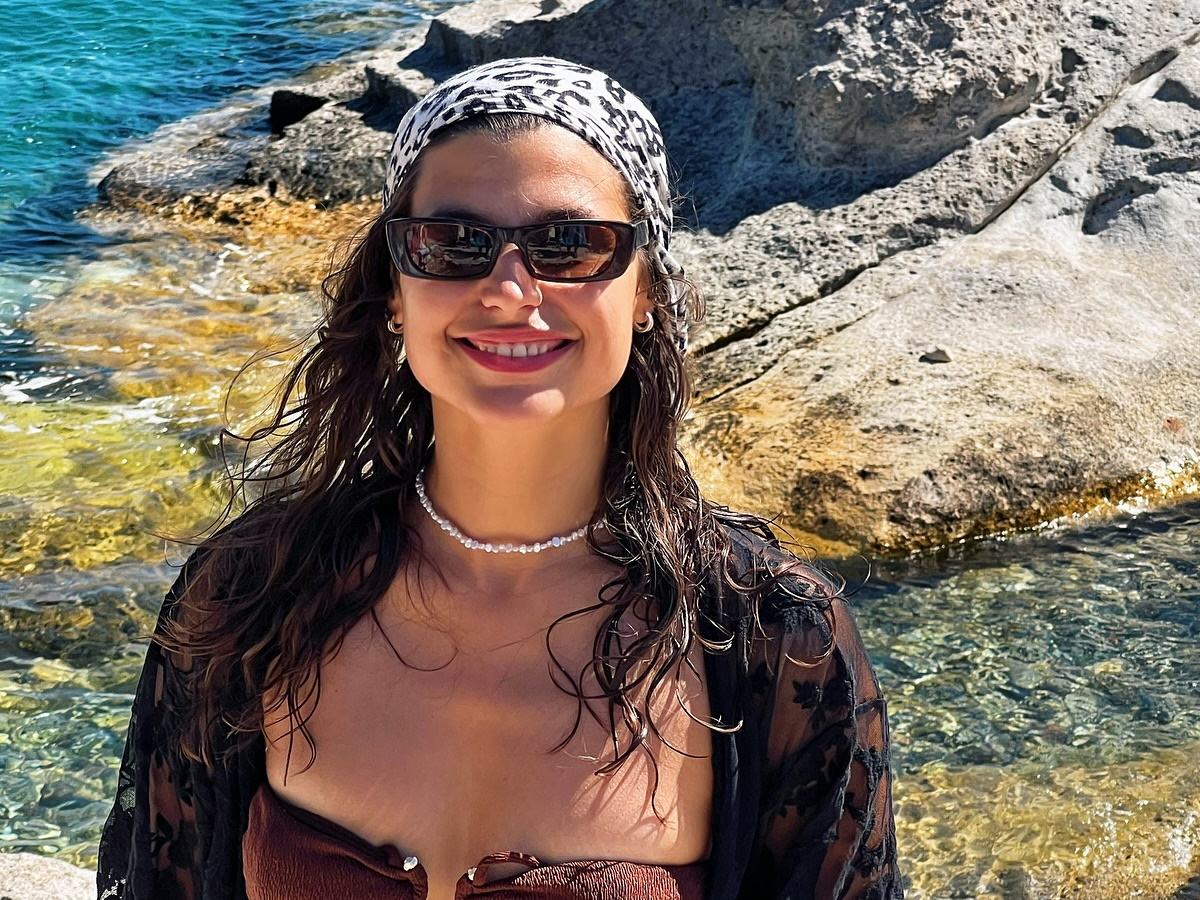 Δανάη Παππά: Ποζάρει με μπικίνι μαζί με την κολλητή της, μετά τον χωρισμό της από τον Λάμπρο Λάζαρη