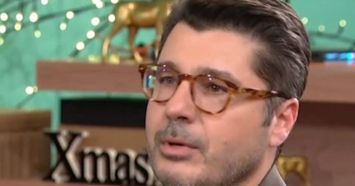 Λάμπρος Κωνσταντάρας: «Η γιαγιά μου δεν μου μίλησε ποτέ για τον παππού μου, είχε μαράζι από εκείνον»