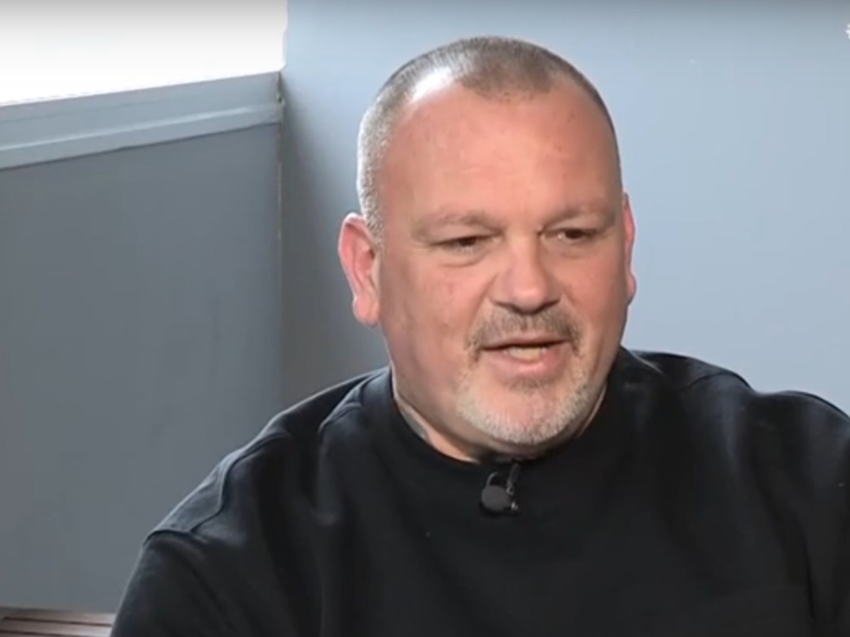 Δημήτρης Σκαρμούτσος: «Έχω ζήσει τη ζωή μου στα άκρα, αλλά σαν πατέρας είμαι συντηρητικός»