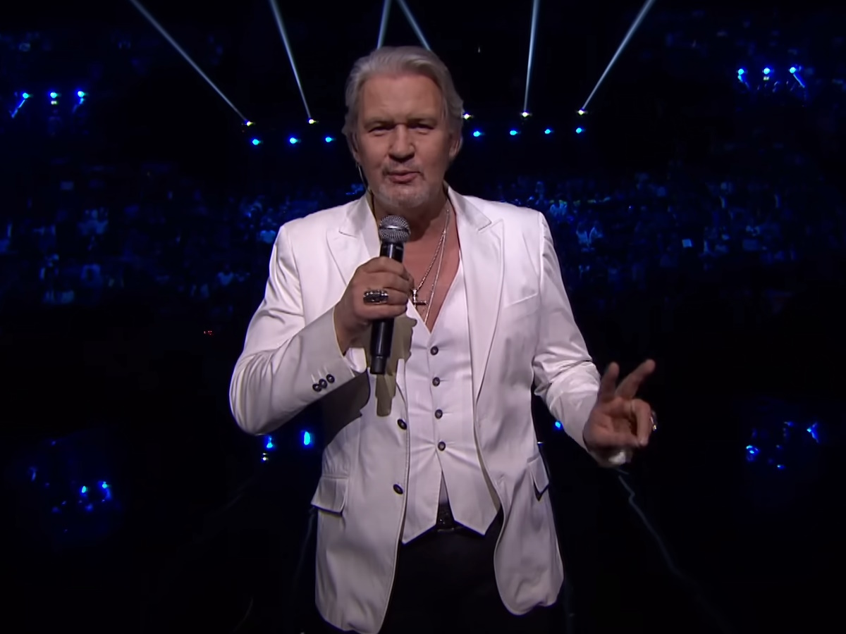 Johnny Logan: Ο θρύλος της Eurovision για πρώτη φορά στην Ελλάδα