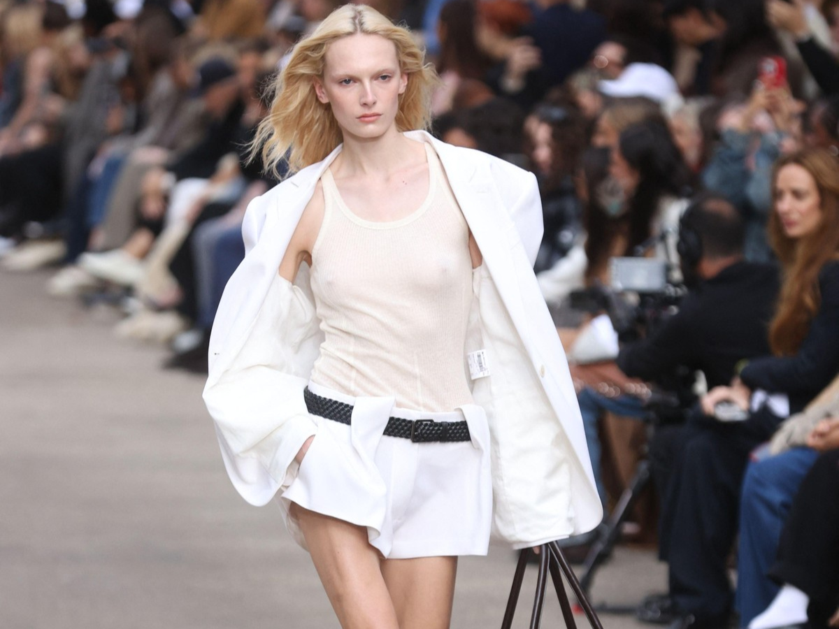 Aυτά τα sneakers δεν περιμέναμε ότι θα  ξαναγίνουν trend!