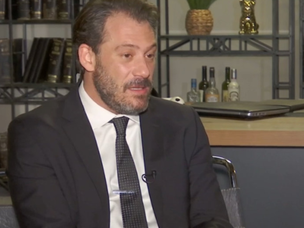 Αντίνοος Αλμπάνης: Η περιπέτεια με τον καρκίνο και η εξομολόγηση για τους γονείς του – «Τους έχω συγχωρήσει τα λάθη τους»