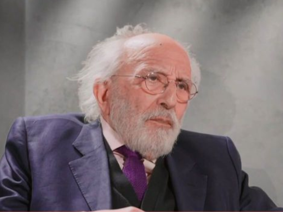 Αλέξανδρος Λυκουρέζος: «Δεν με φοβίζει ο θάνατος, αλλά η διαδικασία του να φτάσεις εκεί»
