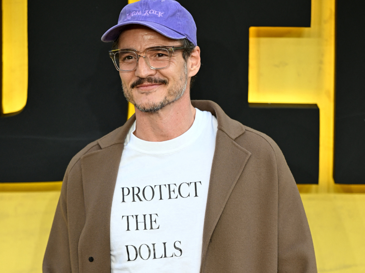 Pedro Pascal: Το μήνυμα πίσω από το slogan t-shirt που φόρεσε στην πρεμιέρα της ταινίας του