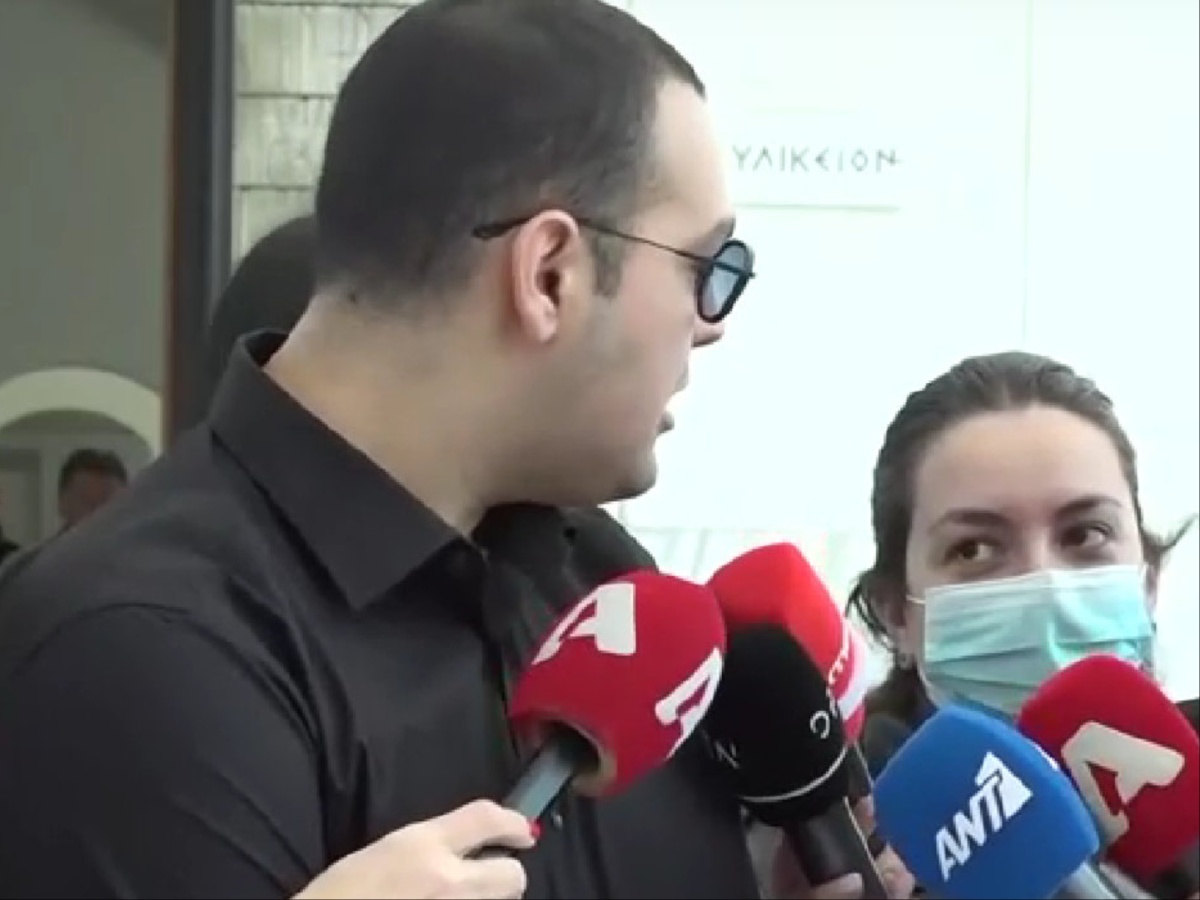 Ξέσπασε ο Χρήστος Κούγιας με την ερώτηση στο μνημόσυνο του πατέρα του – «Σου φαίνεται λογικό; Χωρίς παρεξήγηση»