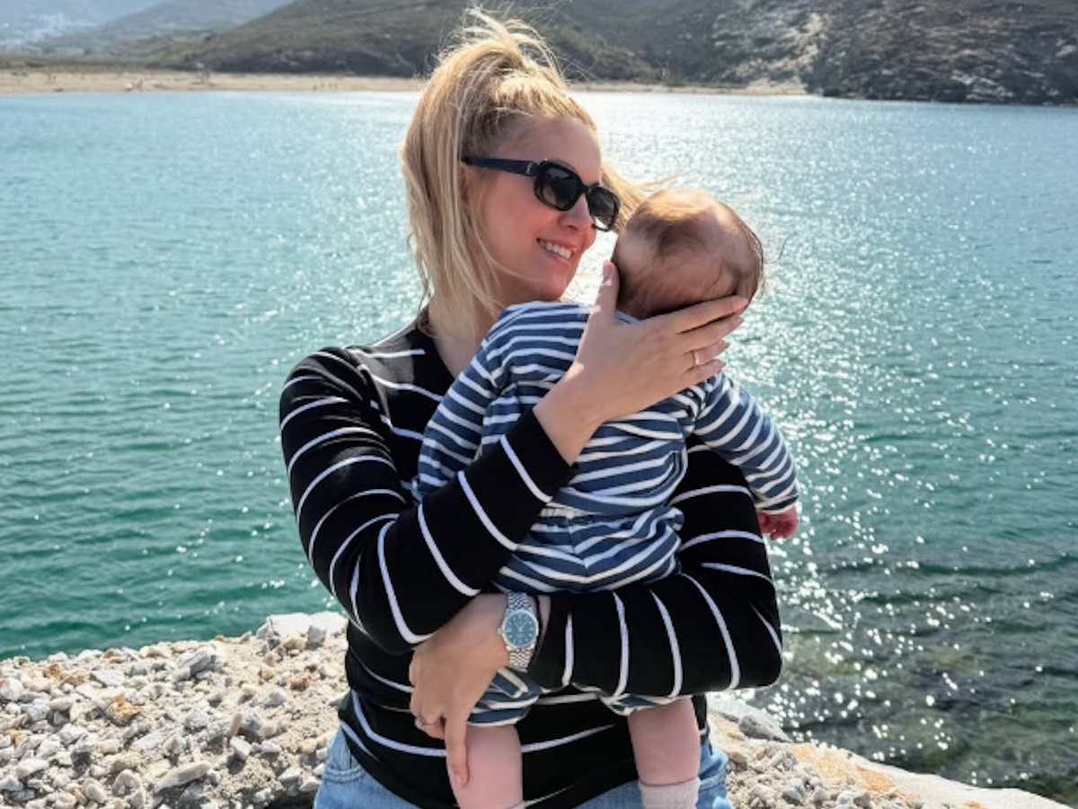 Φωτεινή Πετρογιάννη: Για baby swimming με τον πέντε μηνών γιο της – Βίντεο