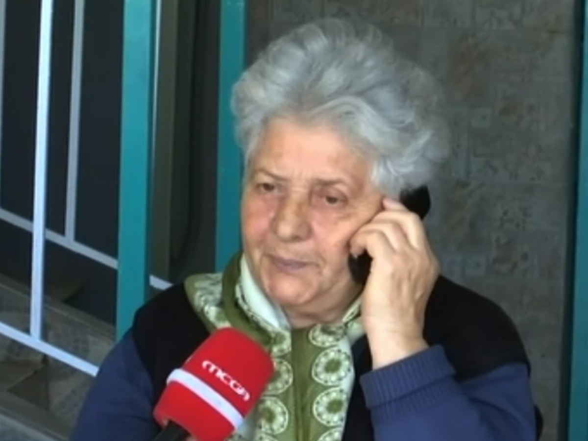 Eurovision 2025: Η γιαγιά της Κλαυδίας τραγουδά την «Αστερομάτα»
