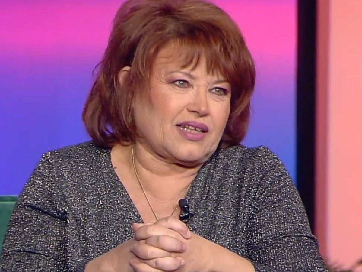 Νικολέτα Βλαβιανού: «Η δουλειά μας ελκύει τα φώτα της δημοσιότητας και προσωπικότητες που δεν έχουν το κατάλληλο επίπεδο καλλιέργειας»