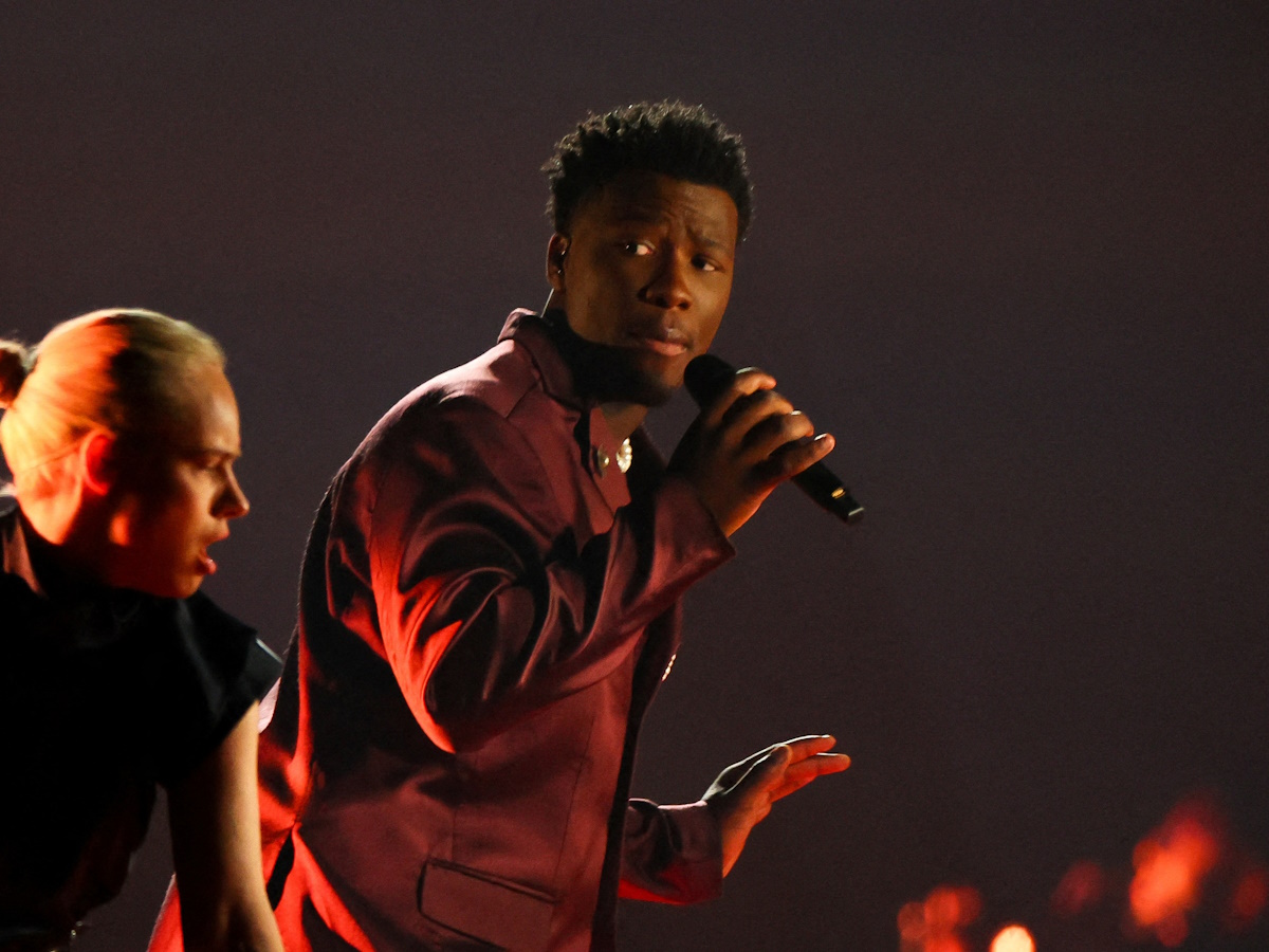 Eurovision 2025 – Ολλανδία: «Λύγισε» ο Claude μετά την εμφάνισή του με το C’ est La Vie