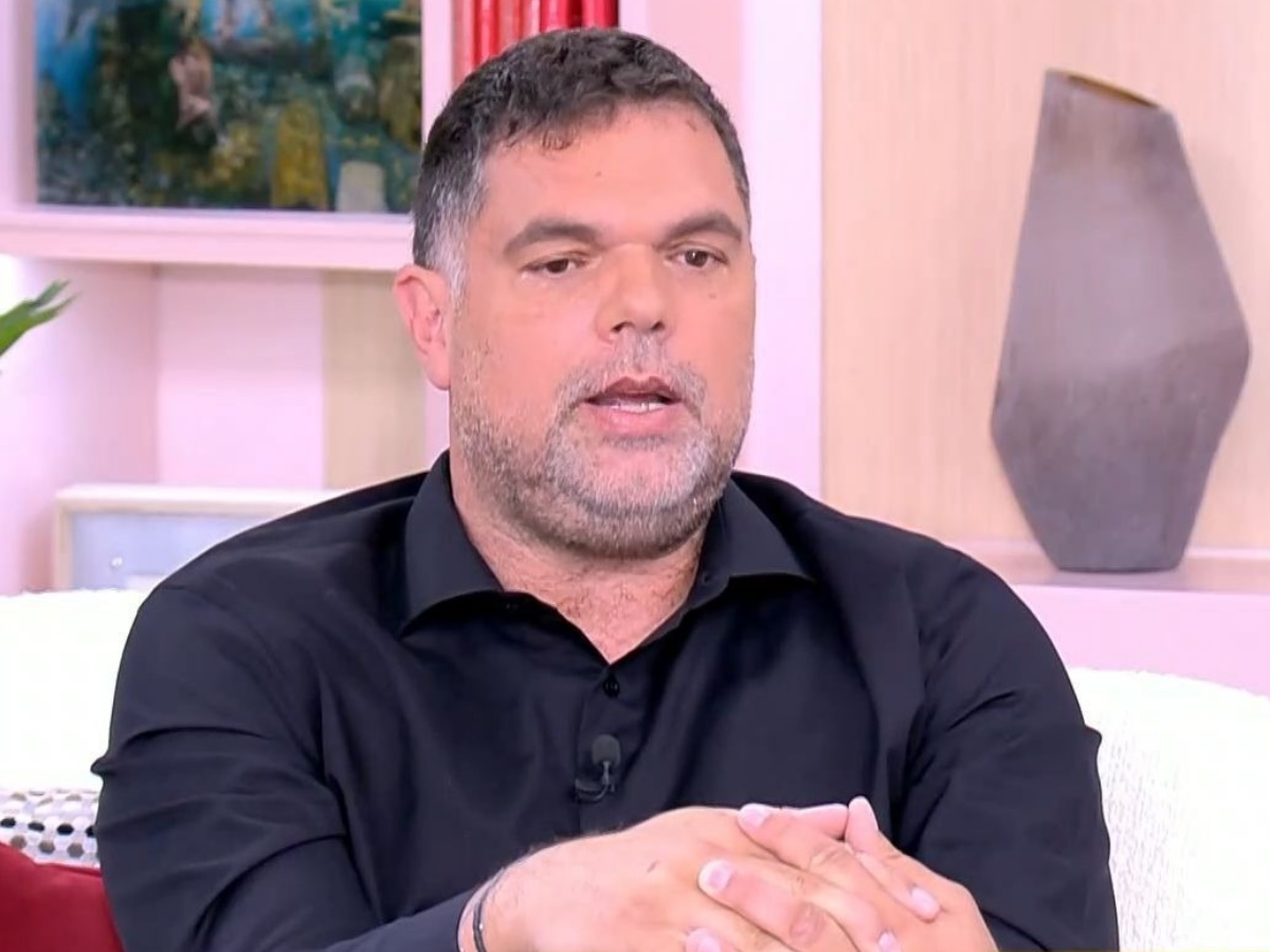 Δημήτρης Παπανικολάου: «Η κόρη μου για πολλά χρόνια ένιωθε αποκομμένη, απελευθερώθηκε όταν της είπαμε ότι είναι στο φάσμα αυτισμού»