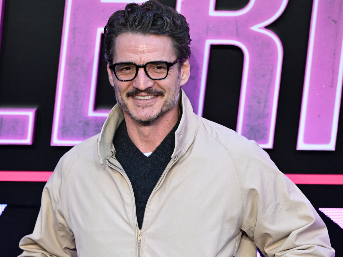 Pedro Pascal: Έτσι θέλουμε να ντυθεί το αγόρι μας αυτό το ΣΚ!