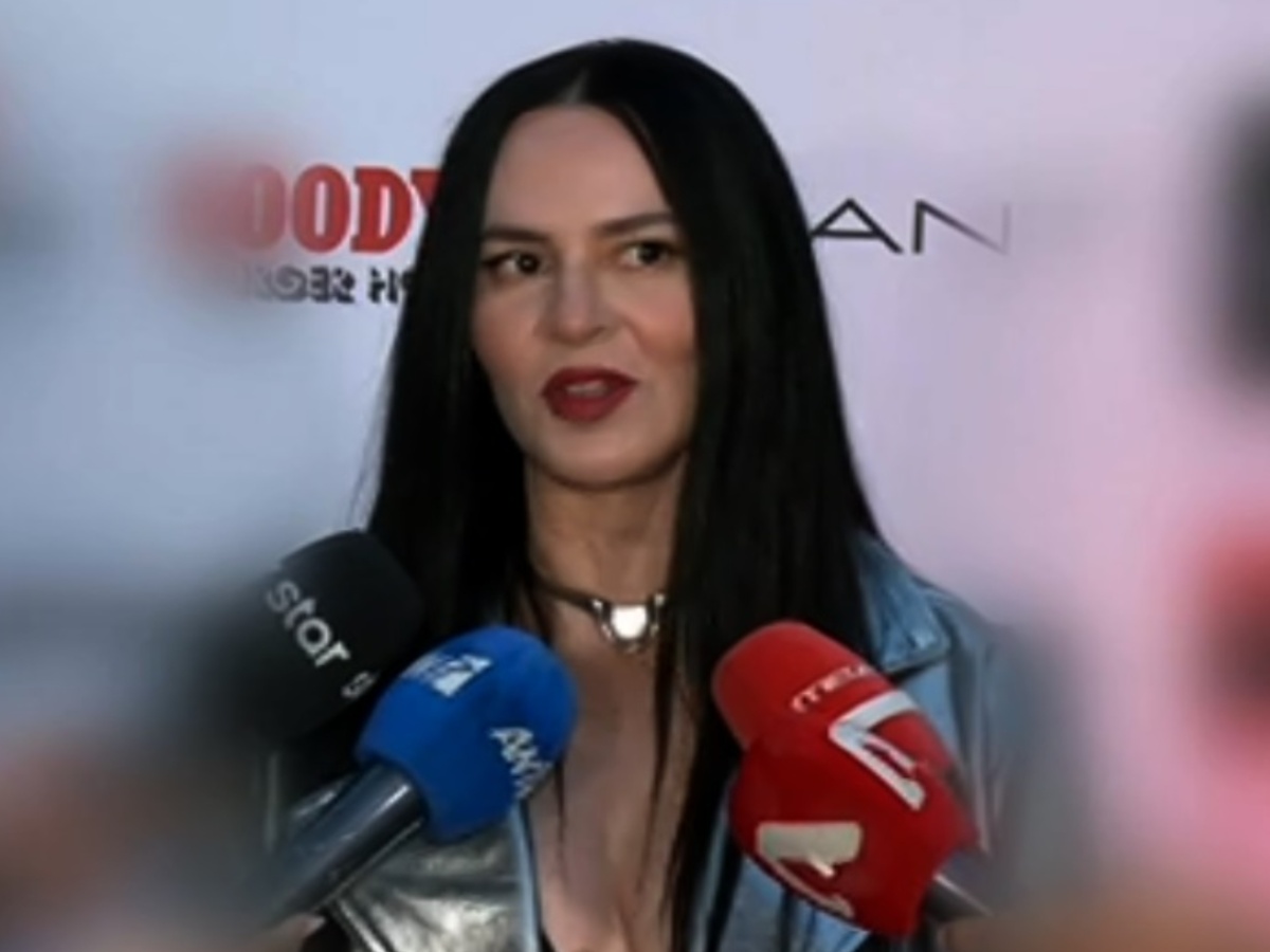 Ζενεβιέβ Μαζαρί: «Με ενοχλεί να με ρωτάνε για τη σχέση μου με τη Βίκυ Καγιά και φαίνεται, προσπαθώ να είμαι ευγενική»