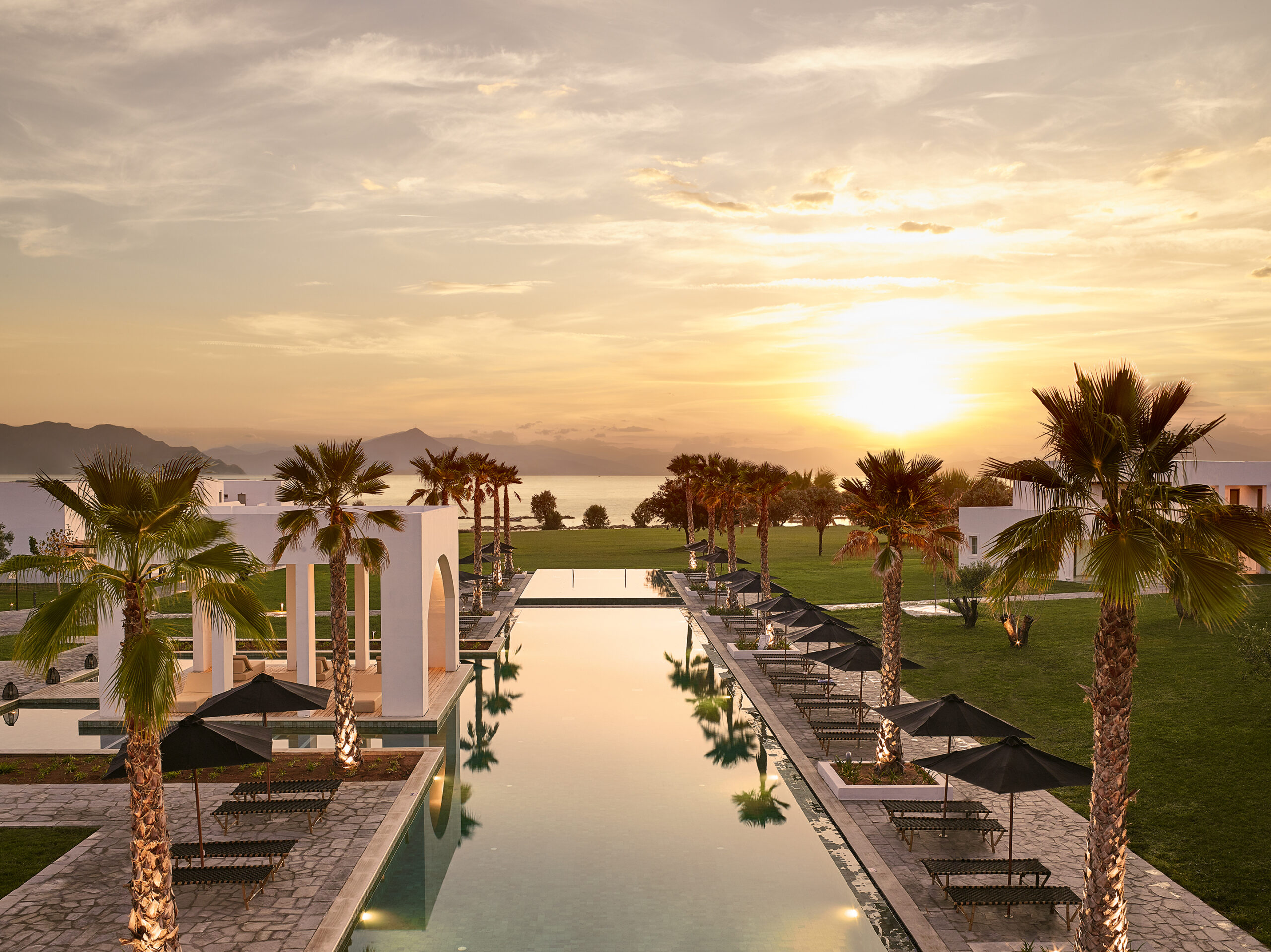 50 Χρόνια Grecotel: Ένα ονειρεμένο ταξίδι στη μαγεία της ελληνικής φιλοξενίας