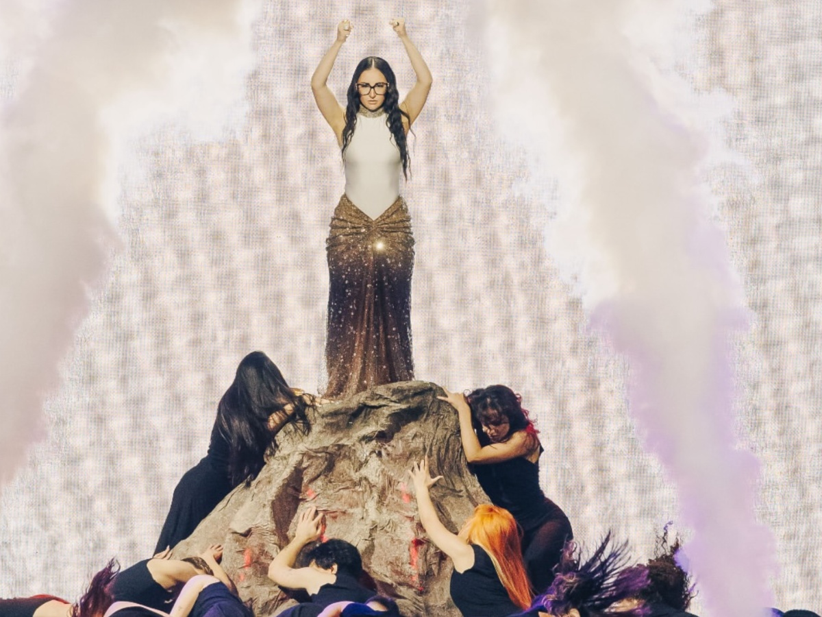 MAD VMA 2025: Αποθεώθηκε η Κλαυδία με τη… διαφορετική «Αστερομάτα» – Βίντεο