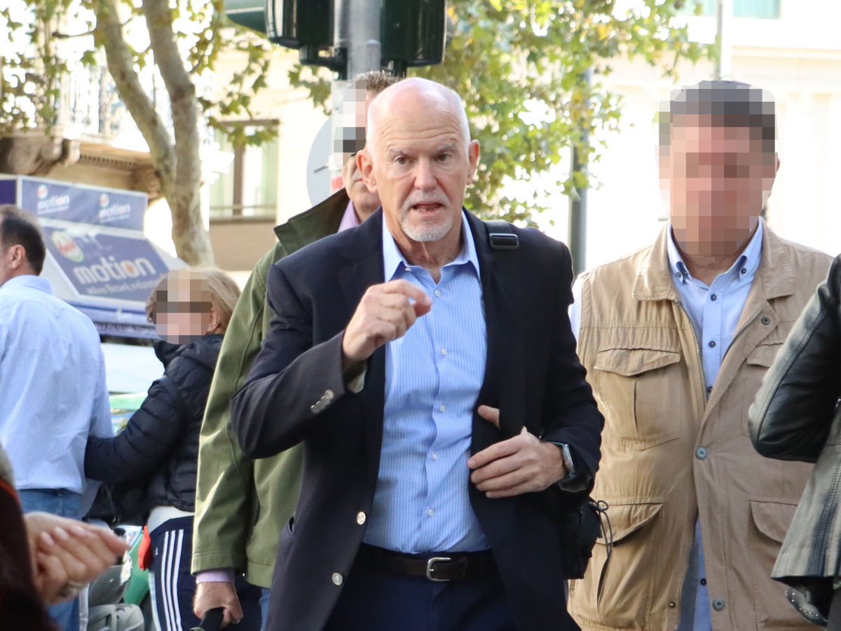 Γιώργος Παπανδρέου: Έτσι πέρασε τα γενέθλιά του! Η βόλτα στην παραλία και το δείπνο με τη σύντροφό του, Γουέντι Κόνελι