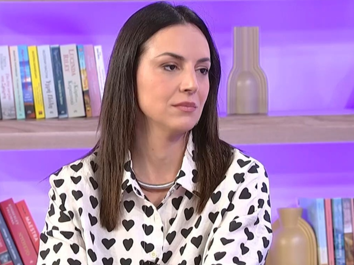 Γωγώ Καρτσάνα: «Έχω κουραστεί από την ψυχοθεραπεία, με βασανίζει όταν πηγαίνω πίσω»