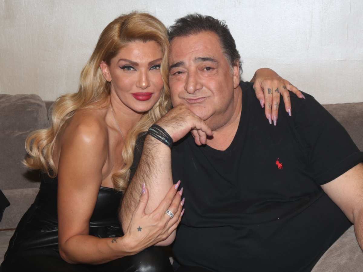 Το δημόσιο ξέσπασμα της Αγγελικής Ηλιάδη μετά τη συναυλία στη μνήμη του Βασίλη Καρρά: «Ποιοί αποφάσισαν ποιοί θα τον τιμήσουμε;»