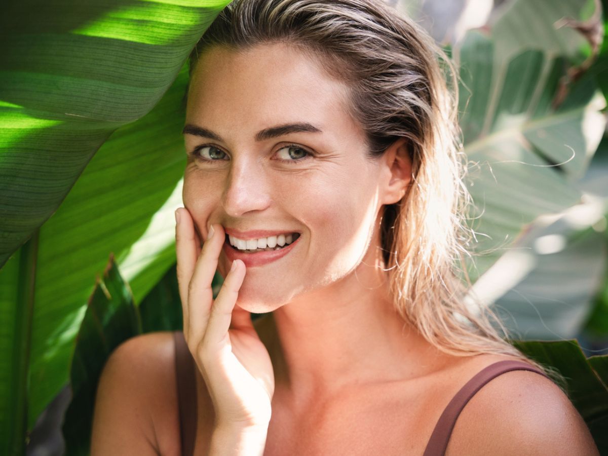 Kojic Acid: To συστατικό που φωτίζει την επιδερμίδα και ανακτά την ομοιομορφία της