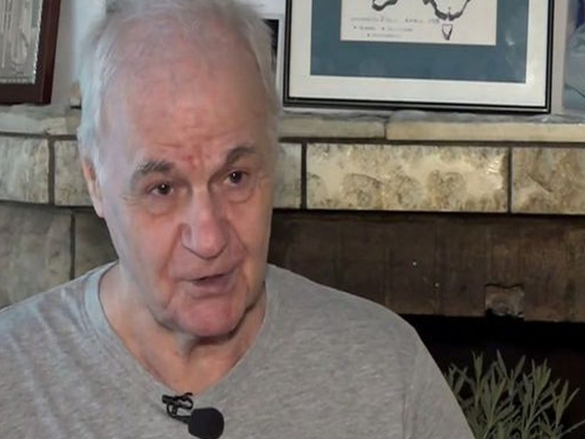 Κώστας Μοναχός: Συγκλονίζει η σύζυγός του – «Θέλω να είμαι μόνη μου στην ταφή – Είμαι πικραμένη γιατί τον ξέχασαν όλοι»