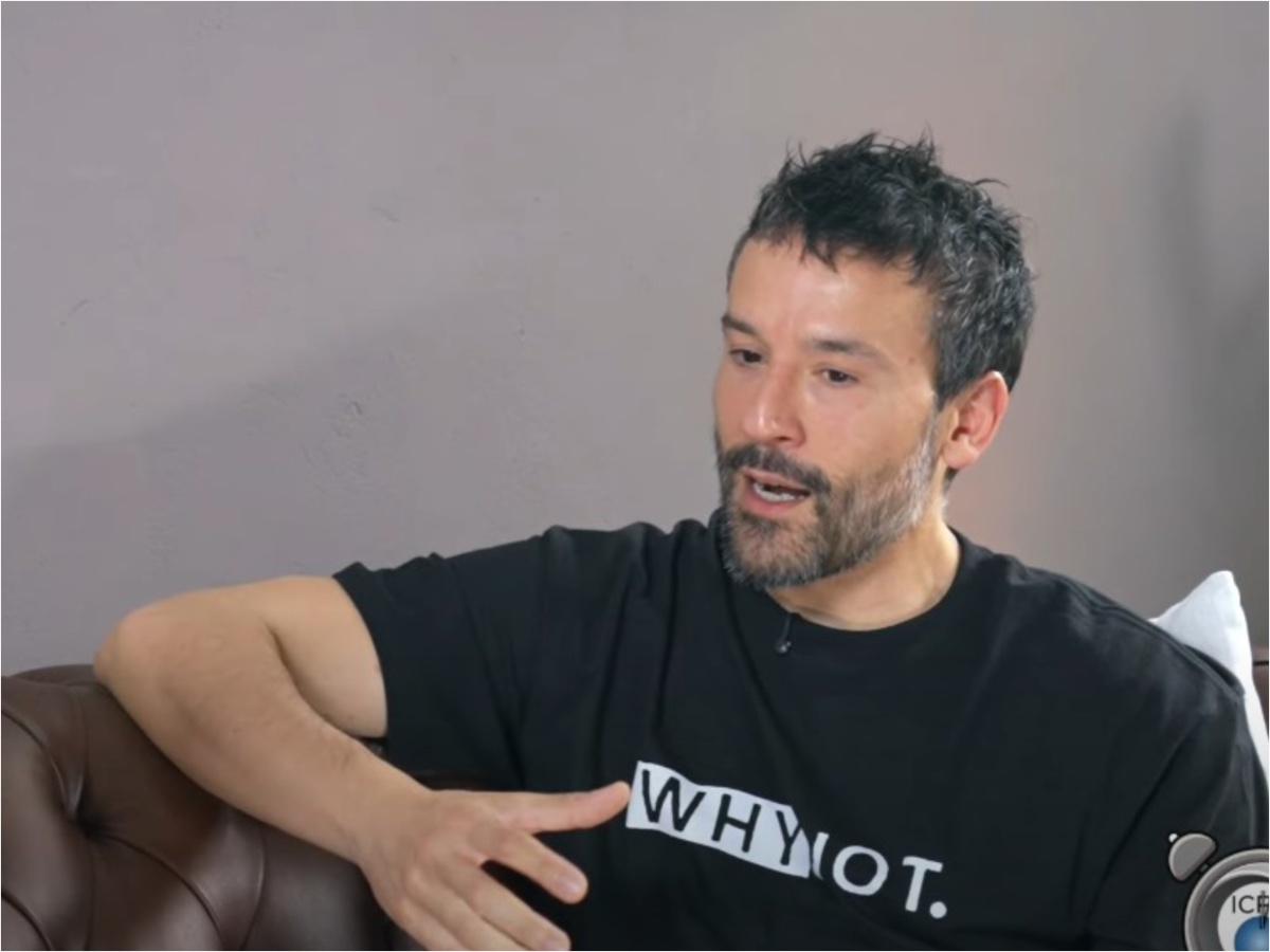 Παναγιώτης Ραφαηλίδης: «Ξεκίνησα να έχω συνείδηση και ύπαρξη στα 5, νωρίτερα δεν έχω καμία μνήμη»