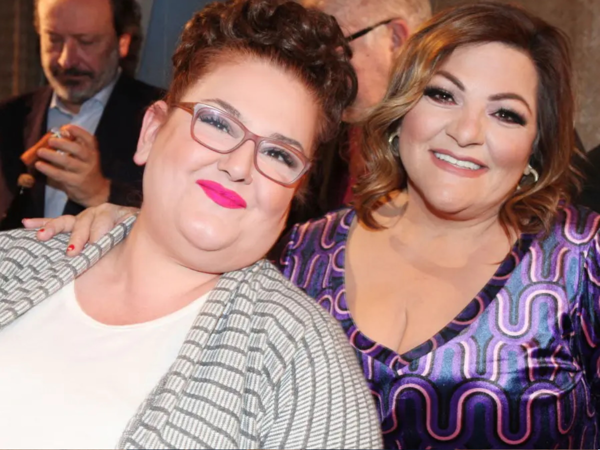 Σοφία Βογιατζάκη: «Έπεσα θύμα λογιστικής απάτης και η Βίκυ Σταυροπούλου μου έδωσε 4.000 ευρώ»