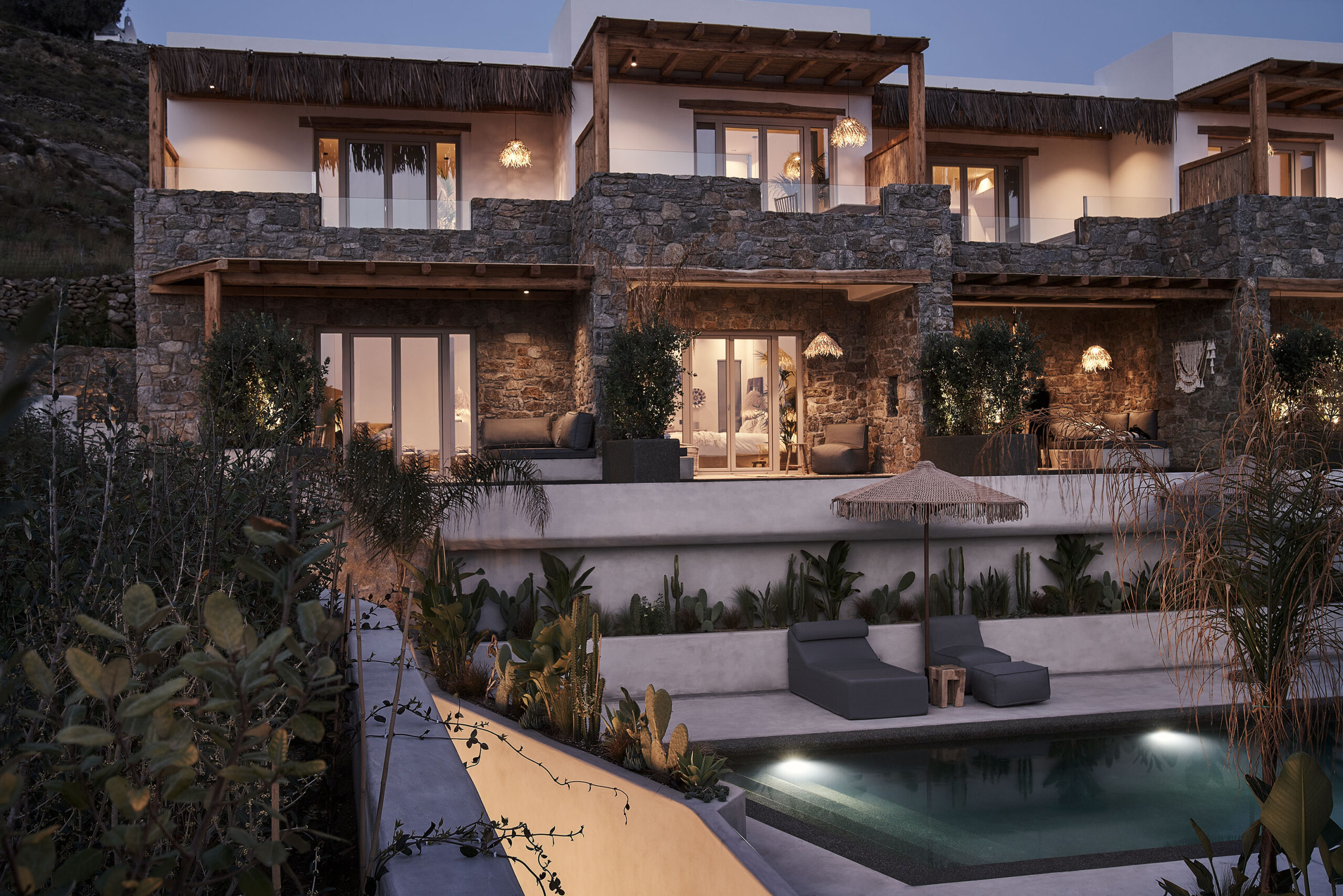 Amyth Hotels: Τα luxury resorts μας συστήνουν έναν πολύ διαφορετικό τρόπο να «ζήσουμε» τη Μύκονο