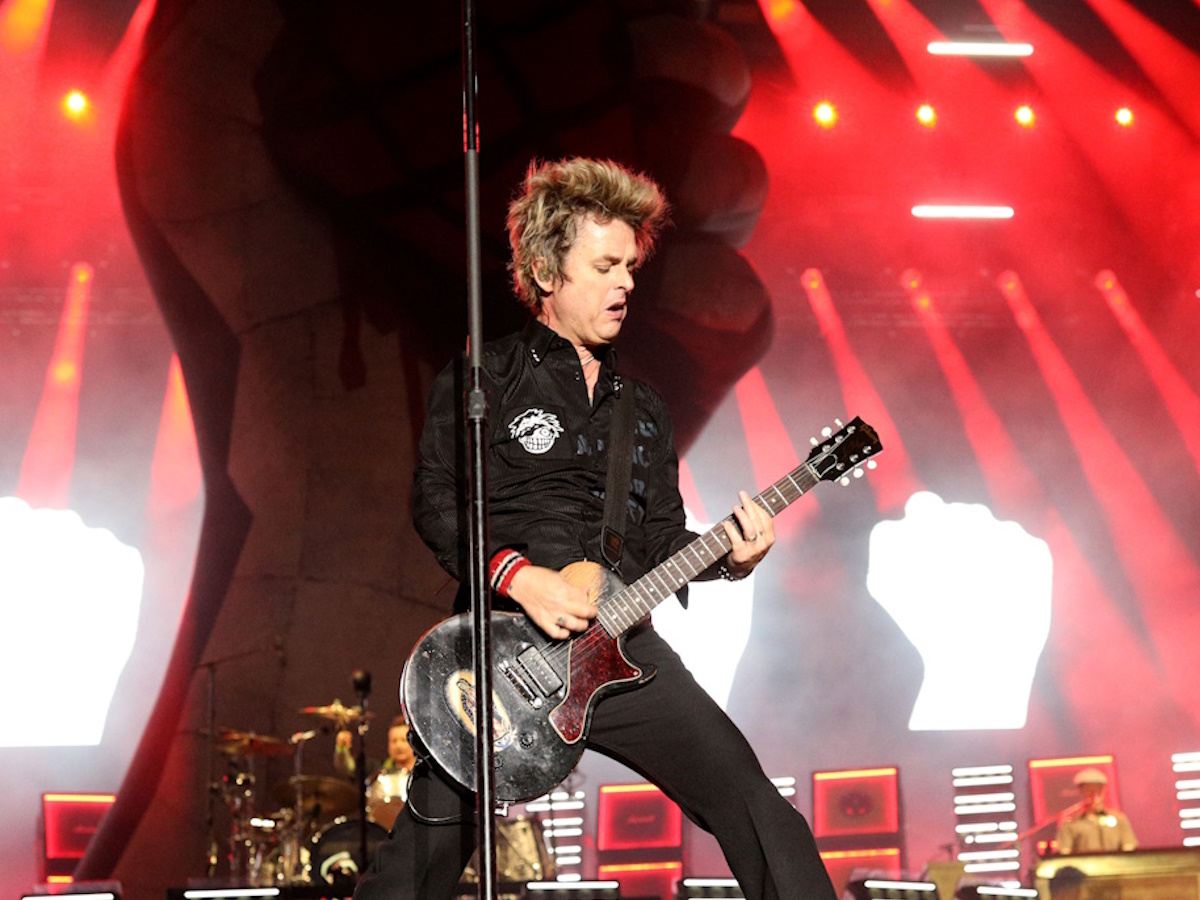 Green Day: Χιλιάδες θεατές στο ΟΑΚΑ στην πρώτη τους συναυλία στην Ελλάδα – Δες φωτογραφίες