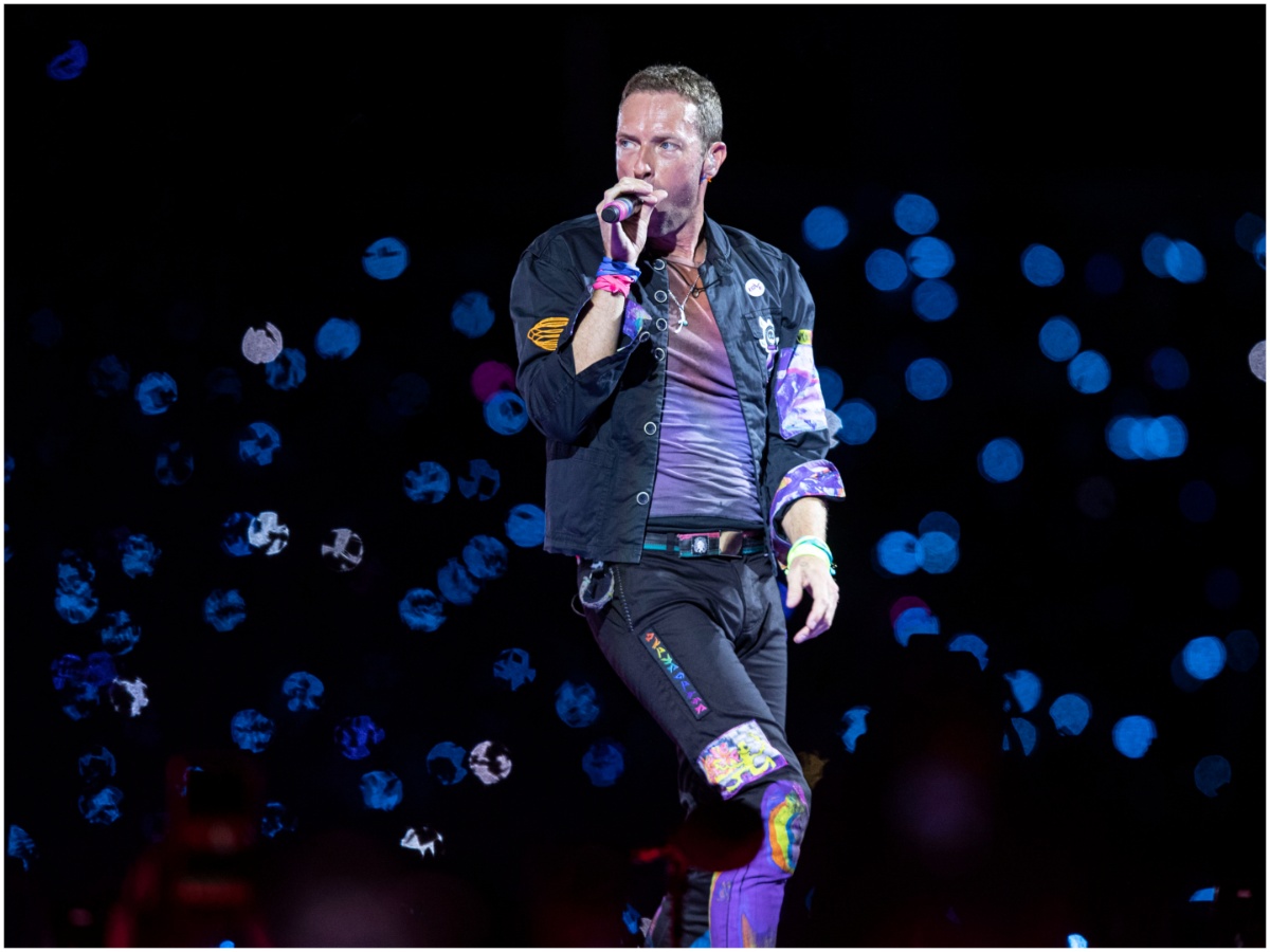 Coldplay: Η προειδοποίηση του Κρις Μάρτιν στο κοινό μετά το viral περιστατικό με την kiss cam