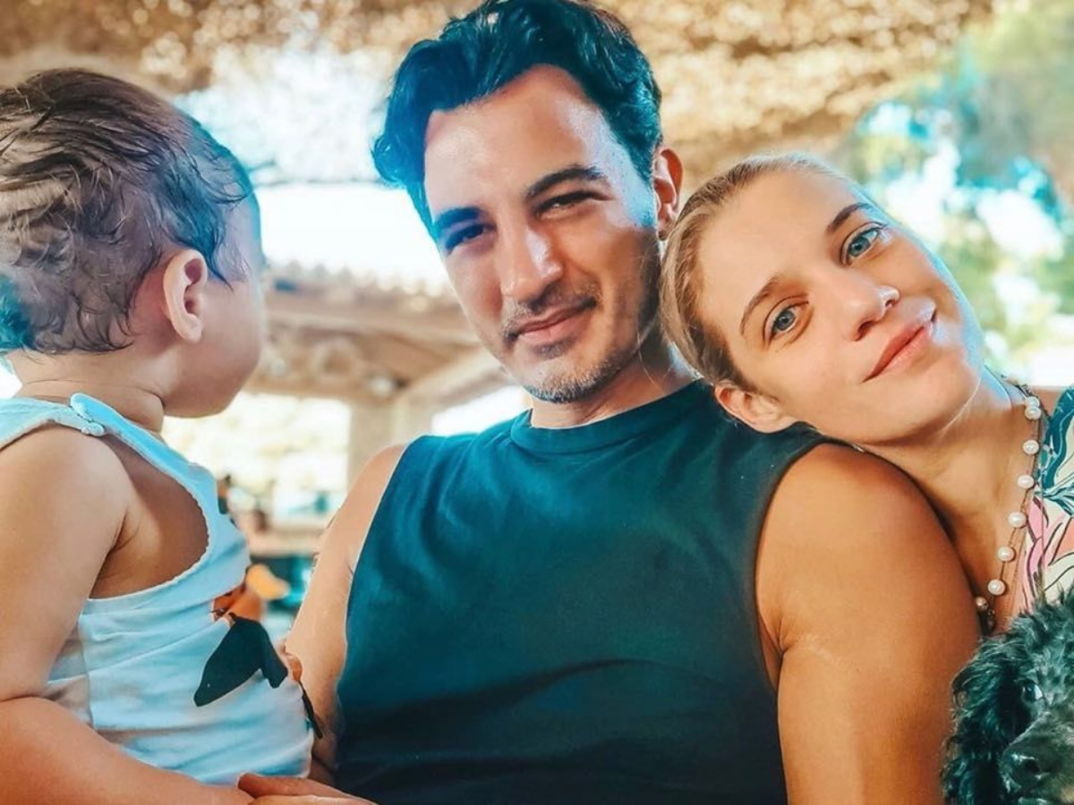 Τζένη Θεωνά – Δήμος Αναστασιάδης: Η φωτογραφία από τις καλοκαιρινές τους διακοπές λίγο πριν γίνουν γονείς για δεύτερη φορά