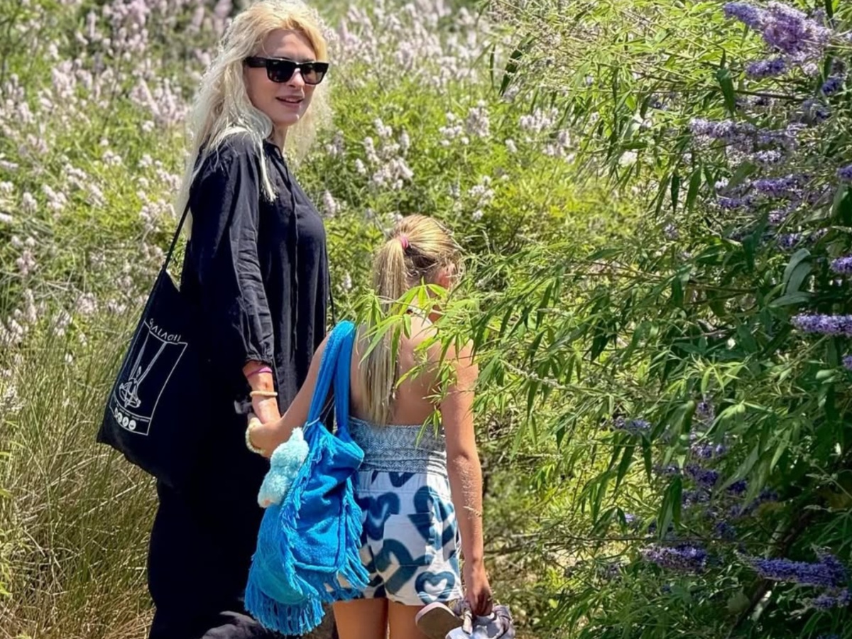 Ελένη Μενεγάκη: Οι φωτογραφίες από τις διακοπές με την 10χρονη κόρη της, Μαρίνα και οι ευχές για την γιορτή της