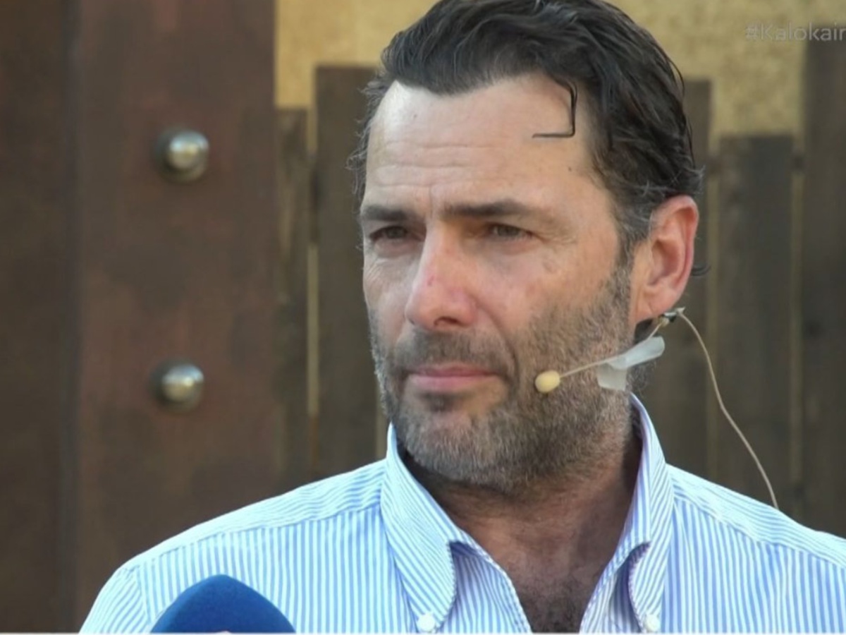 Παναγιώτης Μπουγιούρης: Η απάντηση για την προσωπική του ζωή και η εξομολόγηση – «Υπήρχε μια πίεση προς το καμαρίνι»
