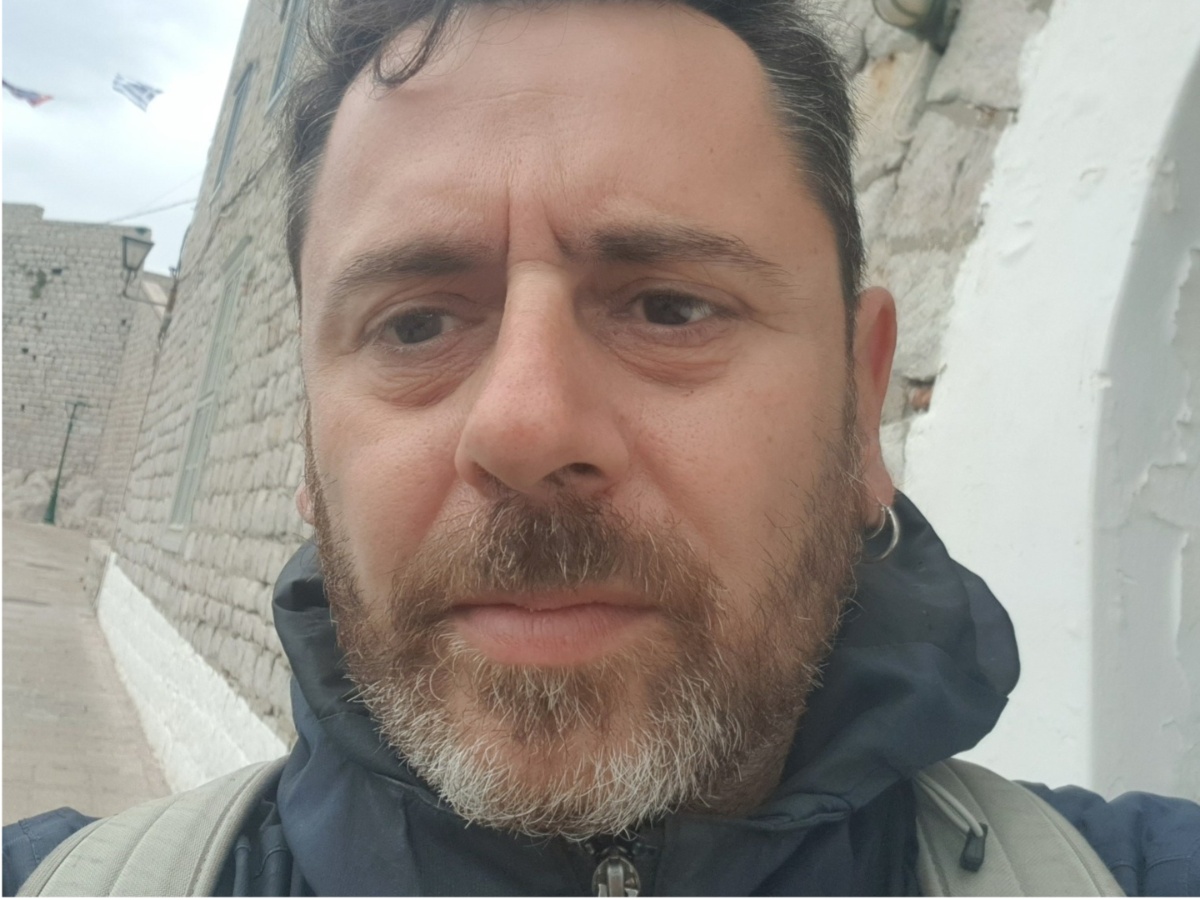 Νεκρός ο φωτορεπόρτερ Γιάννης Δημητράς μετά από τροχαίο στην Εγνατία οδό – Σε κρίσιμη κατάσταση η σύζυγός του
