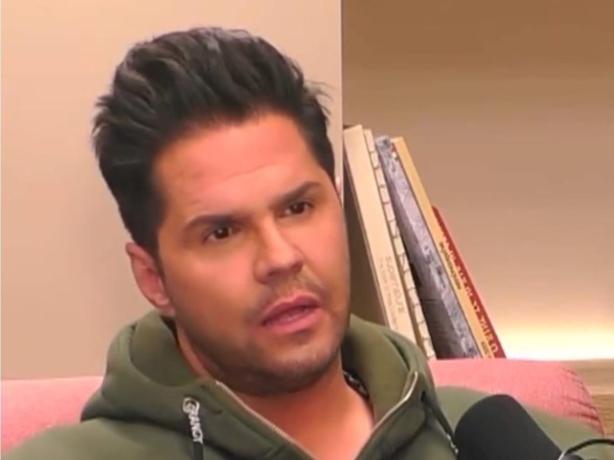 Γιώργος Τσαλίκης: Το δημόσιο ξέσπασμα για τα χυδαία σχόλια κάτω από την ανάρτηση του Αντώνη Σαμαρά για την κηδεία της κόρης του