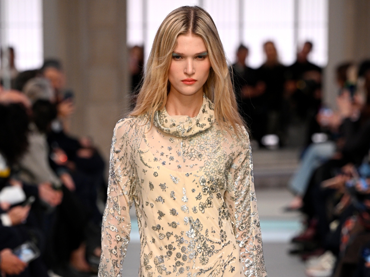 Ο οίκος Louis Vuitton λανσάρει σειρά μακιγιάζ και είναι η επιτομή της πολυτέλειας και της κομψότητας