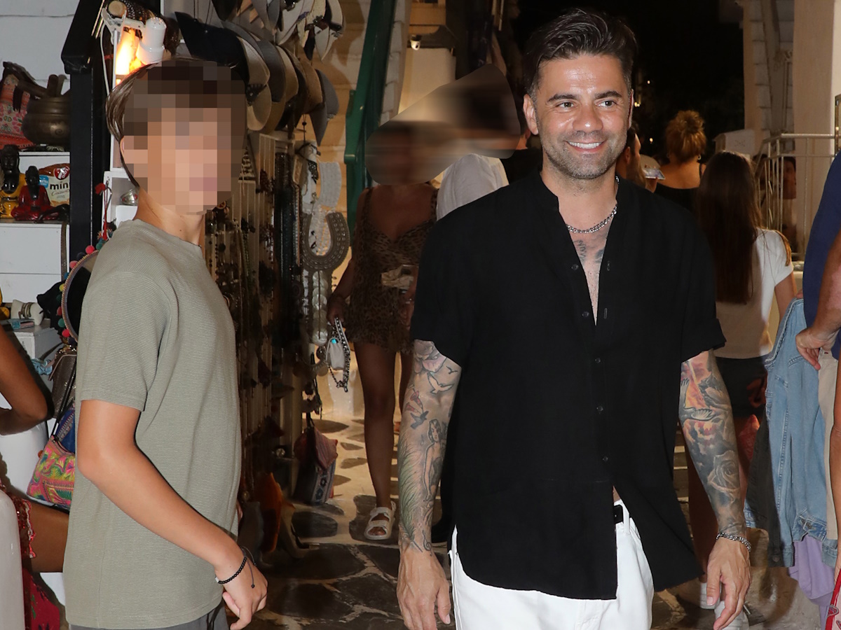 Θοδωρής Μαραντίνης: Η σπάνια εμφάνιση με τον 17χρονο γιο του στη Μύκονο – Φωτογραφίες