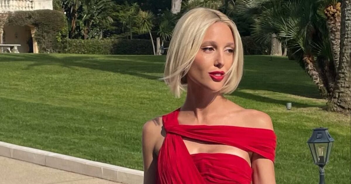 Μαρία Ολυμπία: Οι σπάνιες φωτογραφίες με τον σύντροφό στην παραλία