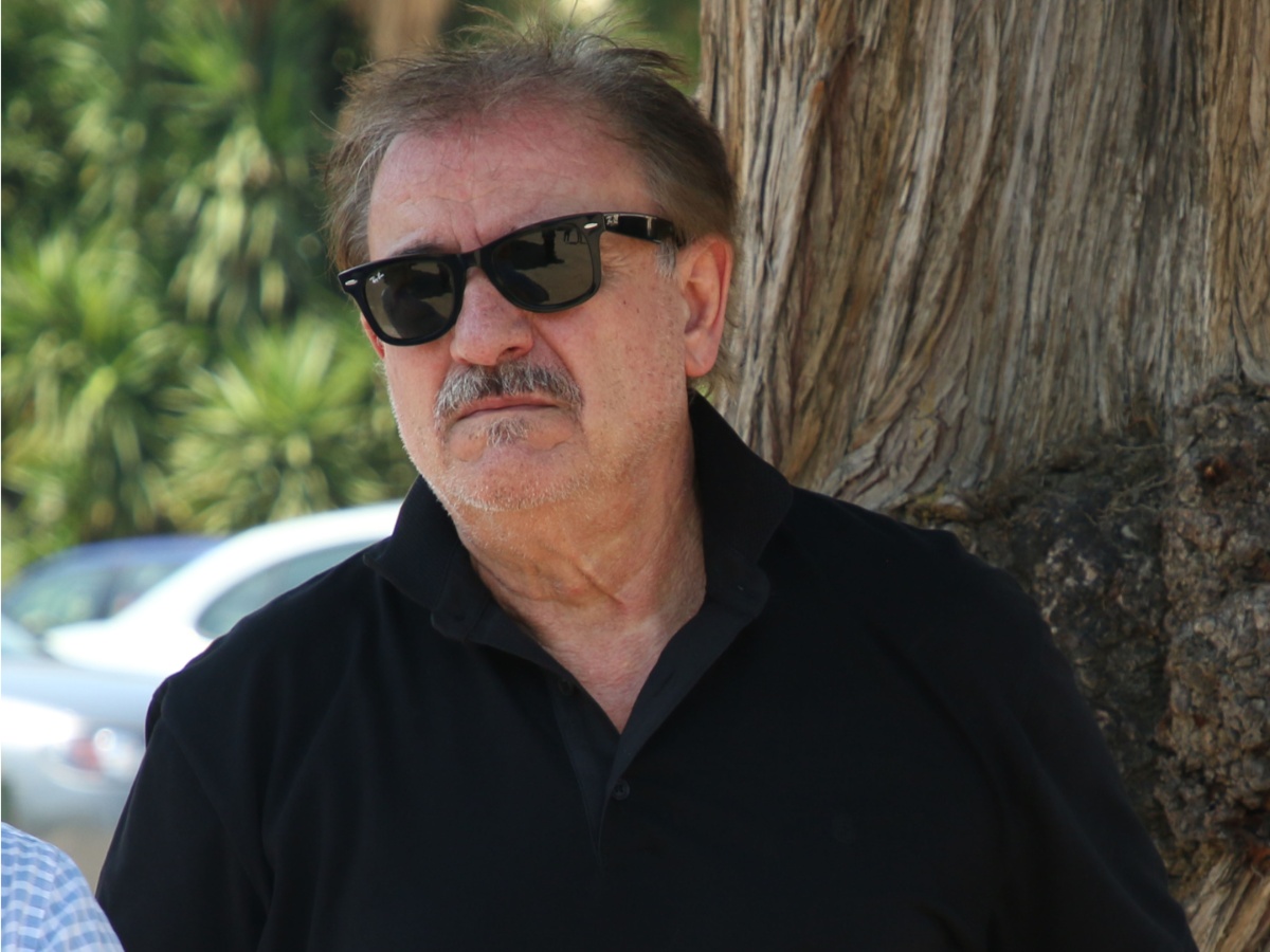 Μιχάλης Μητρούσης: «Πέρασε ξυστά από τον θάνατο, του ξέφυγα και συνεχίζω τη ζωή μου»