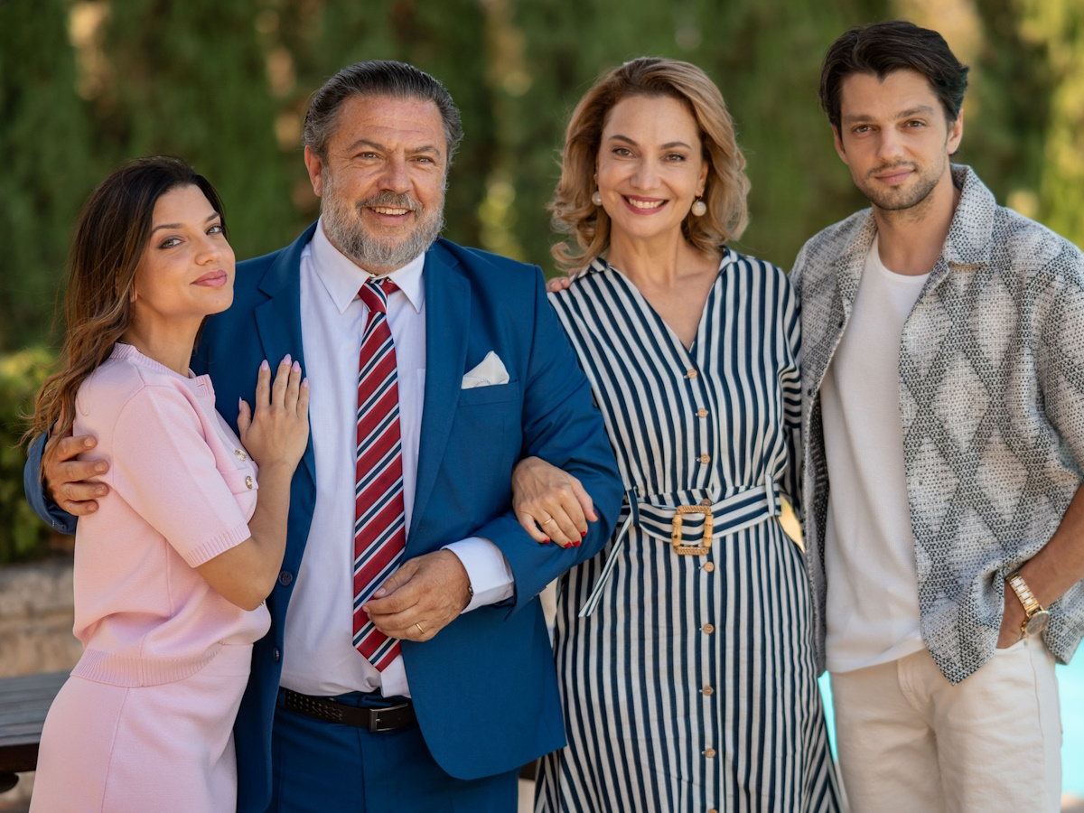«Να μ’ αγαπάς»: Τα δύο δυνατά teaser της σειράς είναι ήδη στον αέρα