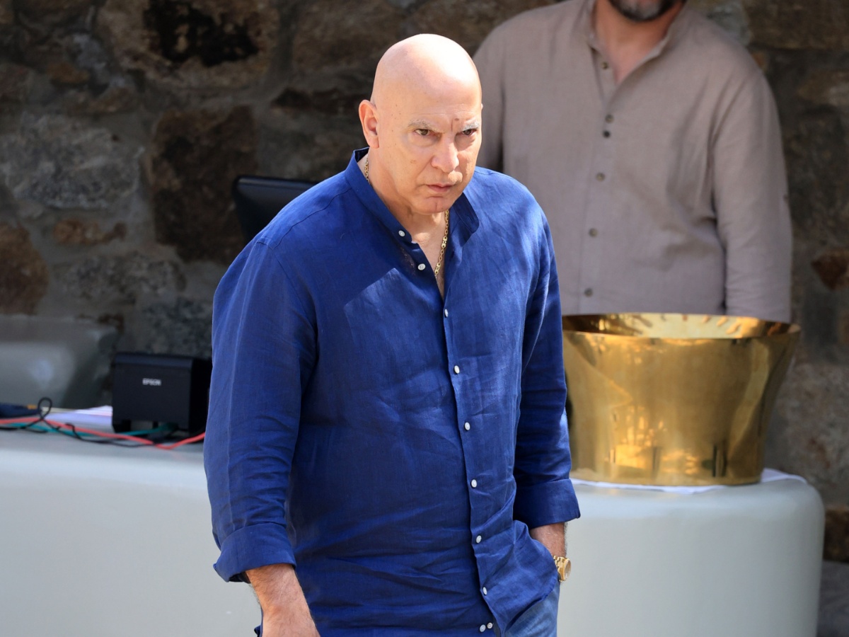 Νίκος Γκάλης: Ξεκαθαρίζει τι συμβαίνει με την υγεία του μετά την κυκλοφορία βίντεο που τον δείχνουν σε αναπηρικό αμαξίδιο