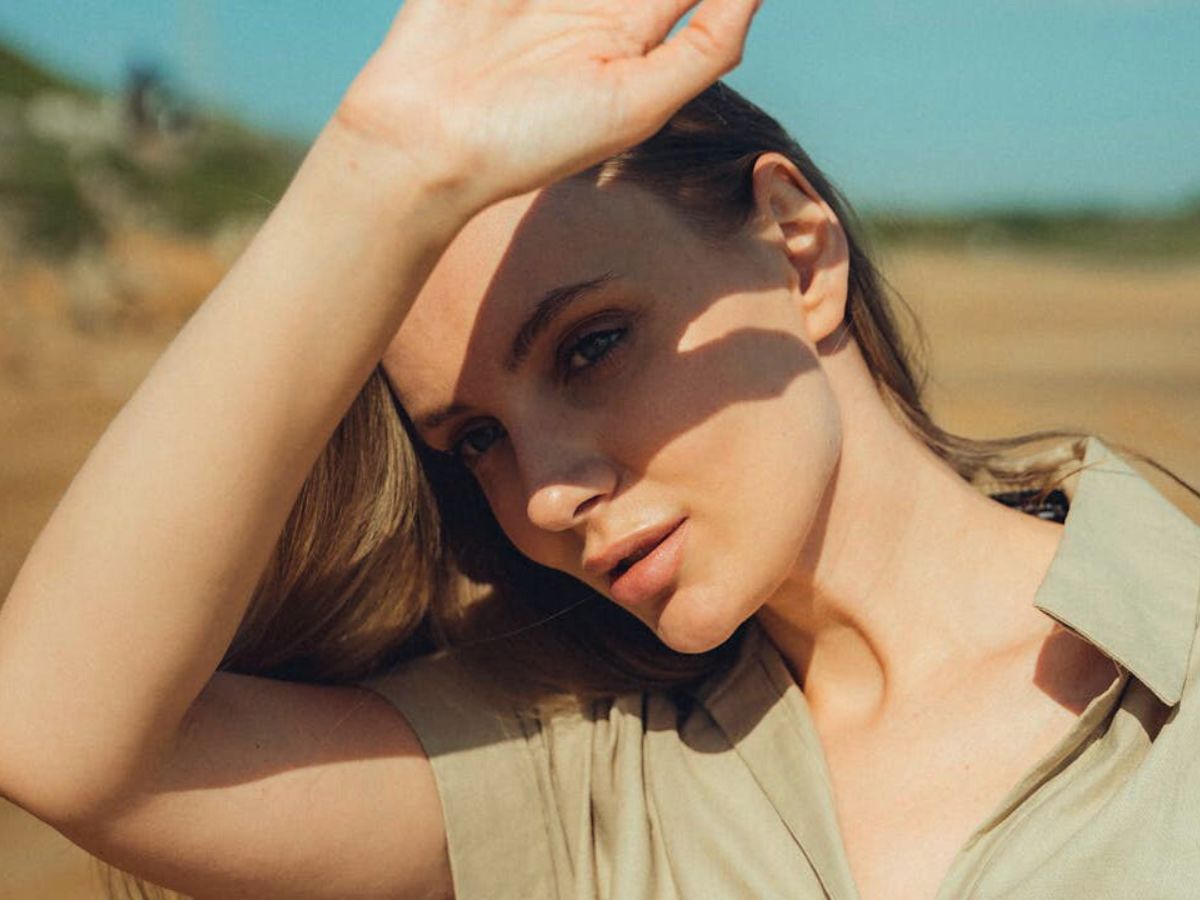 Sunkissed makeup look με ένα multi-use προϊόν; Κι όμως, γίνεται!