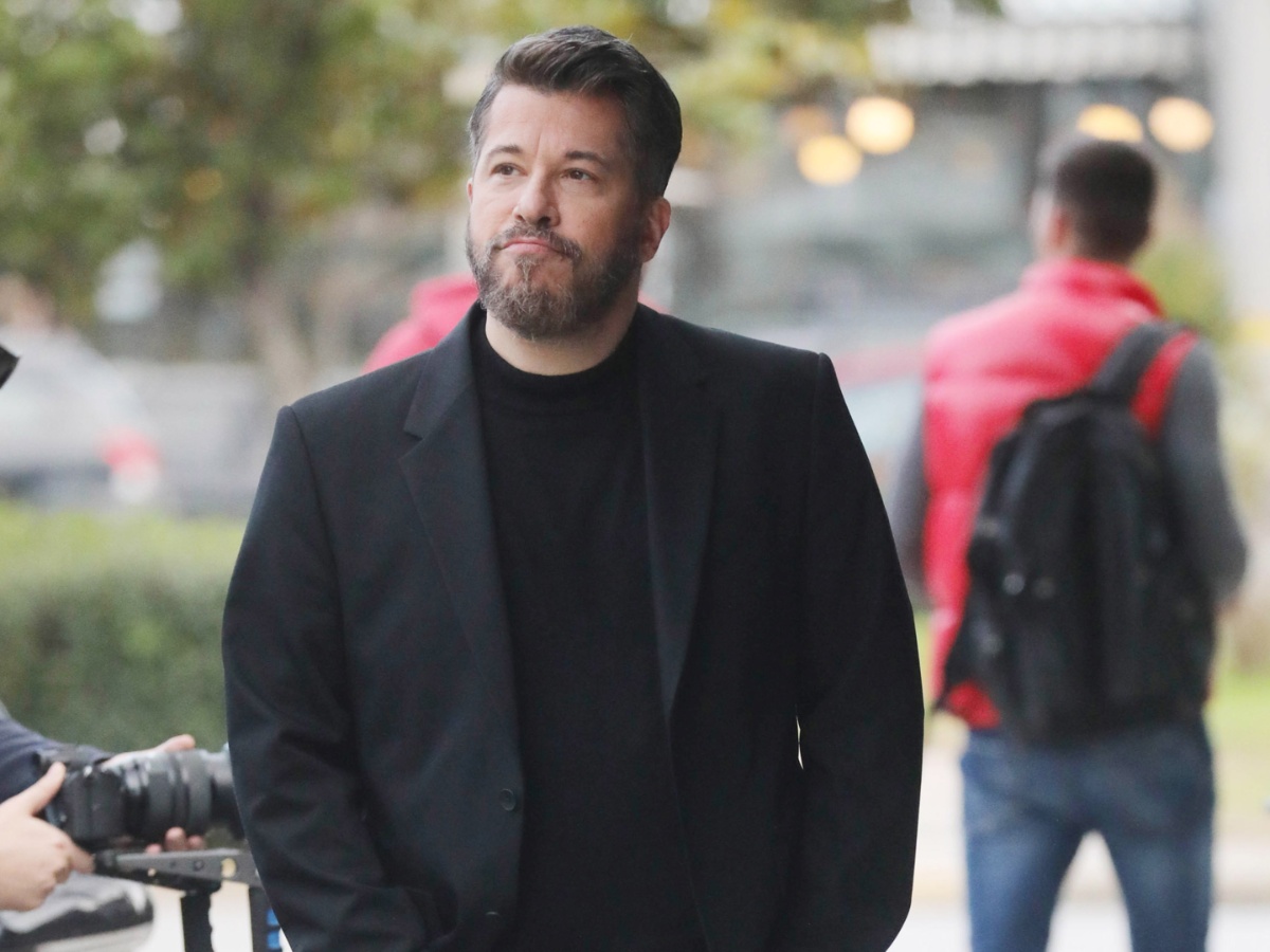 Χάρης Βαρθακούρης: Η σπάνια φωτογραφία με κατάξανθα μαλλιά από το 2004 δίπλα στον Good Job Nicky