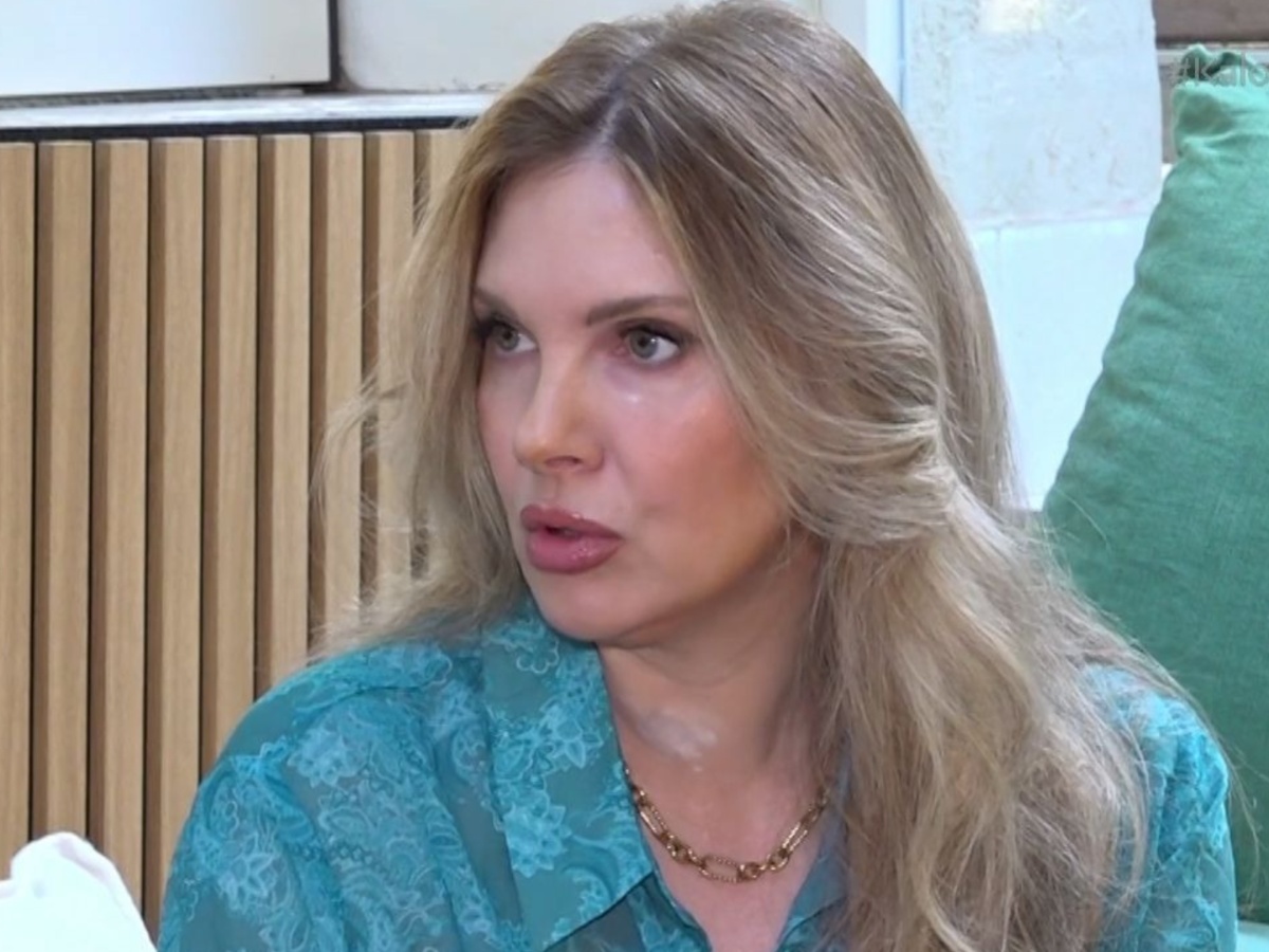 Χριστίνα Αλούπη: «Είναι σαν να έχω και τον ρόλο του μπαμπά – Καλούμαι να διαχειριστώ πράγματα που αναρωτιέμαι πώς να αντιδράσω»